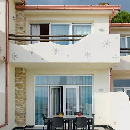 Villa Art Bay *